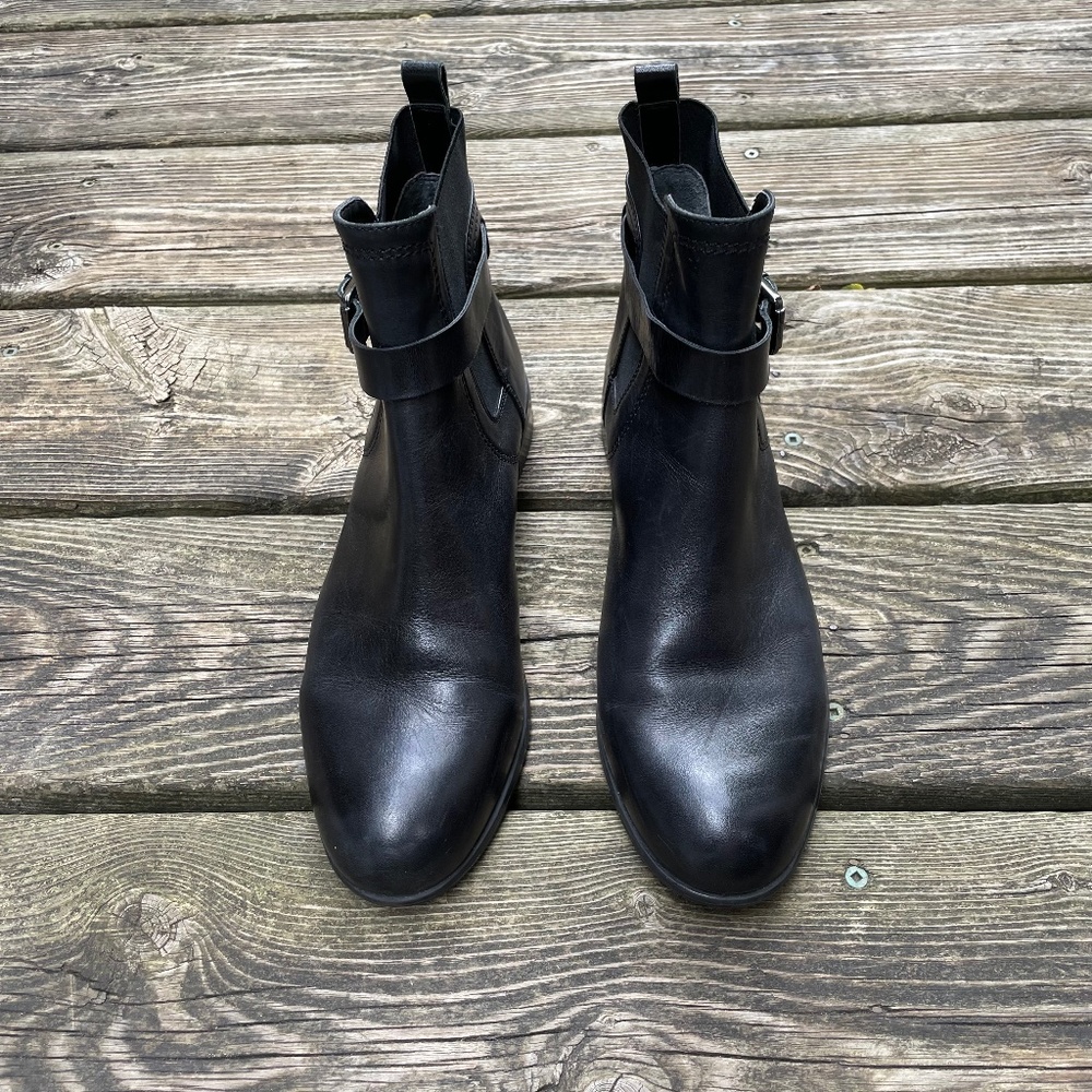 Franco Sarto Black Leather Chelsea Style Ankle Boots with Buckle - Picture 2 of 9